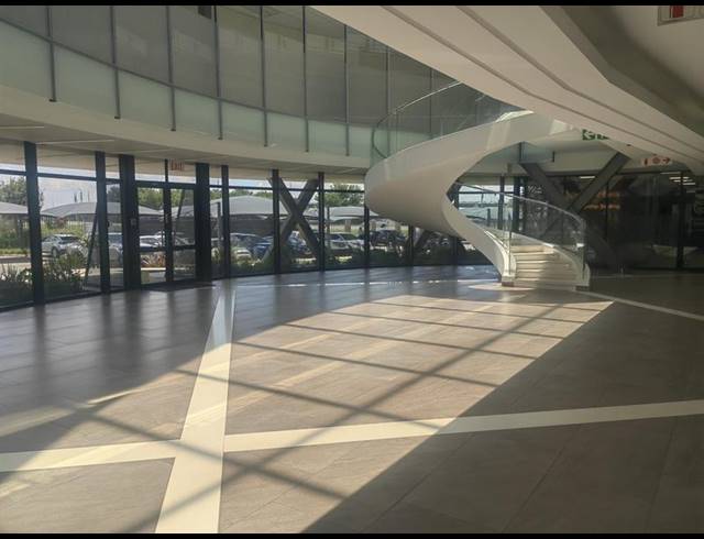BUSINESS PROPERTY TO RENT IN BONAERO PARK